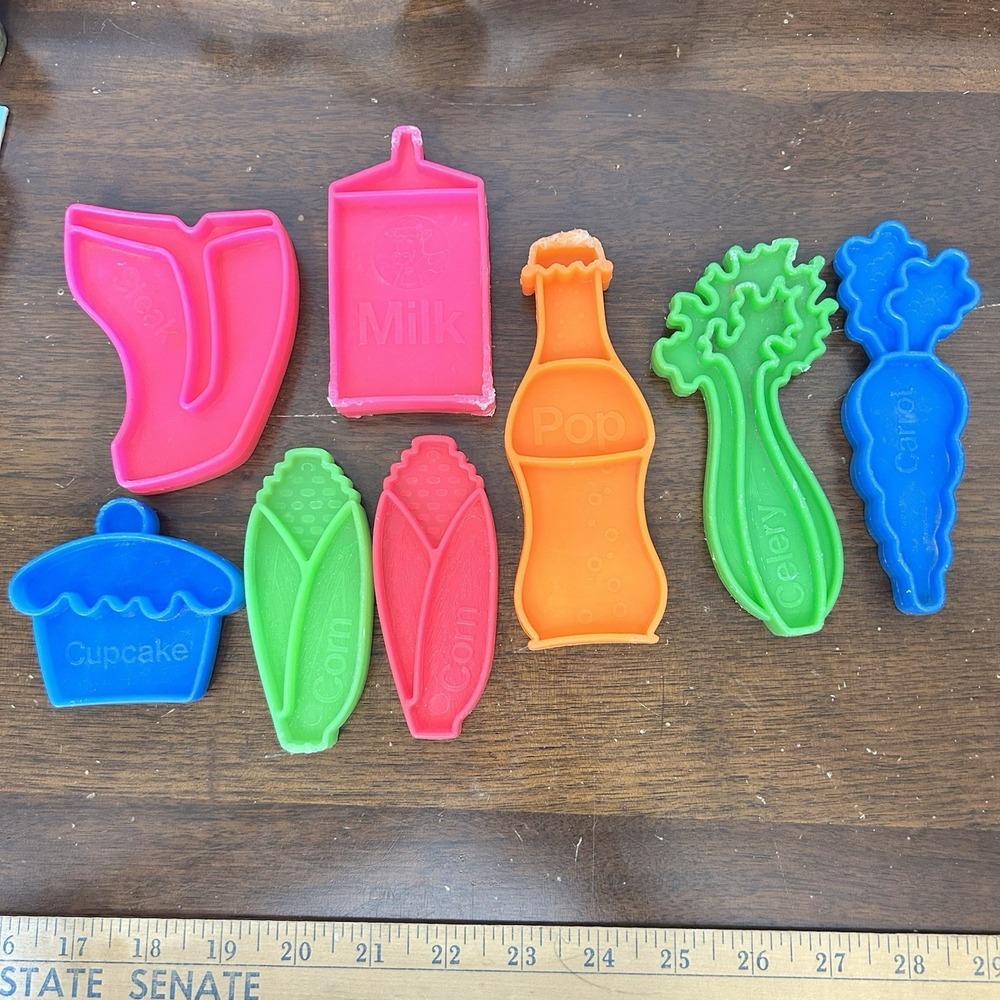Vintage Mattel Pretend Play Kitchen Food Tuff Stuff Grocery Cart 8 Pieces 1972
